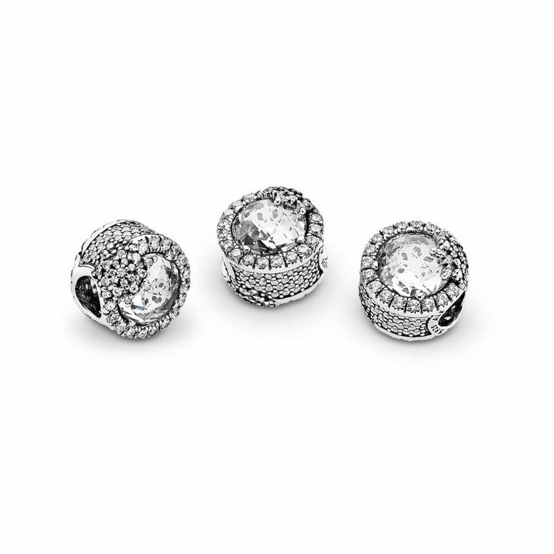 Pandora Australia Dazzling Snowflake Charm - Sterling Silver | IRBLYA720